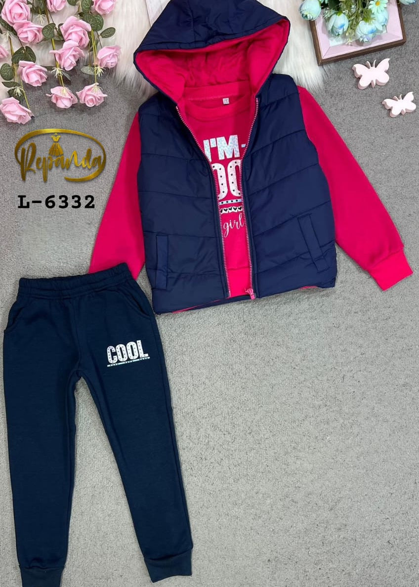 جيلي مكون من ثلاث قطع